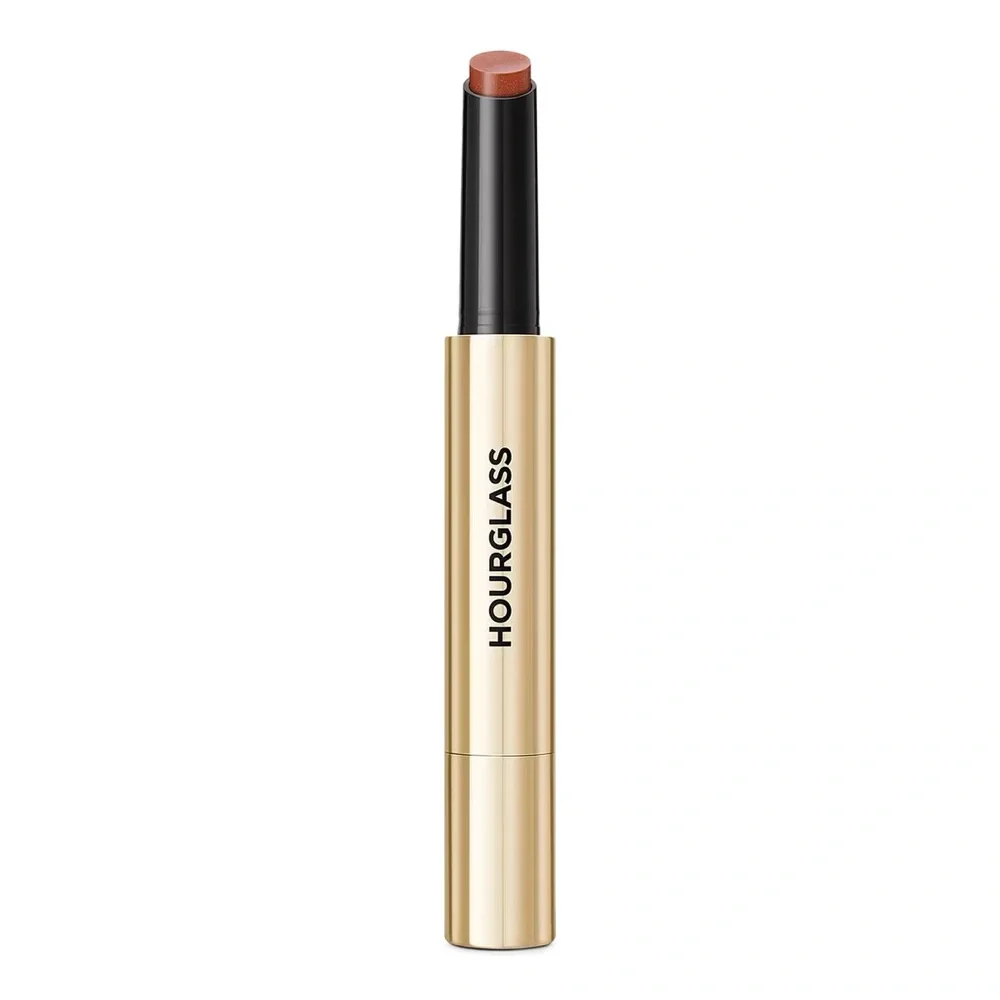 ‘Invite’ Phantom Volumizing Glossy Balm
